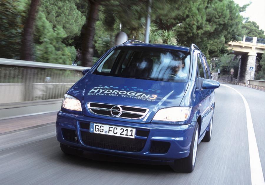  Opel HydroGen3 Concept 2005 года  (фото 3 из 69)